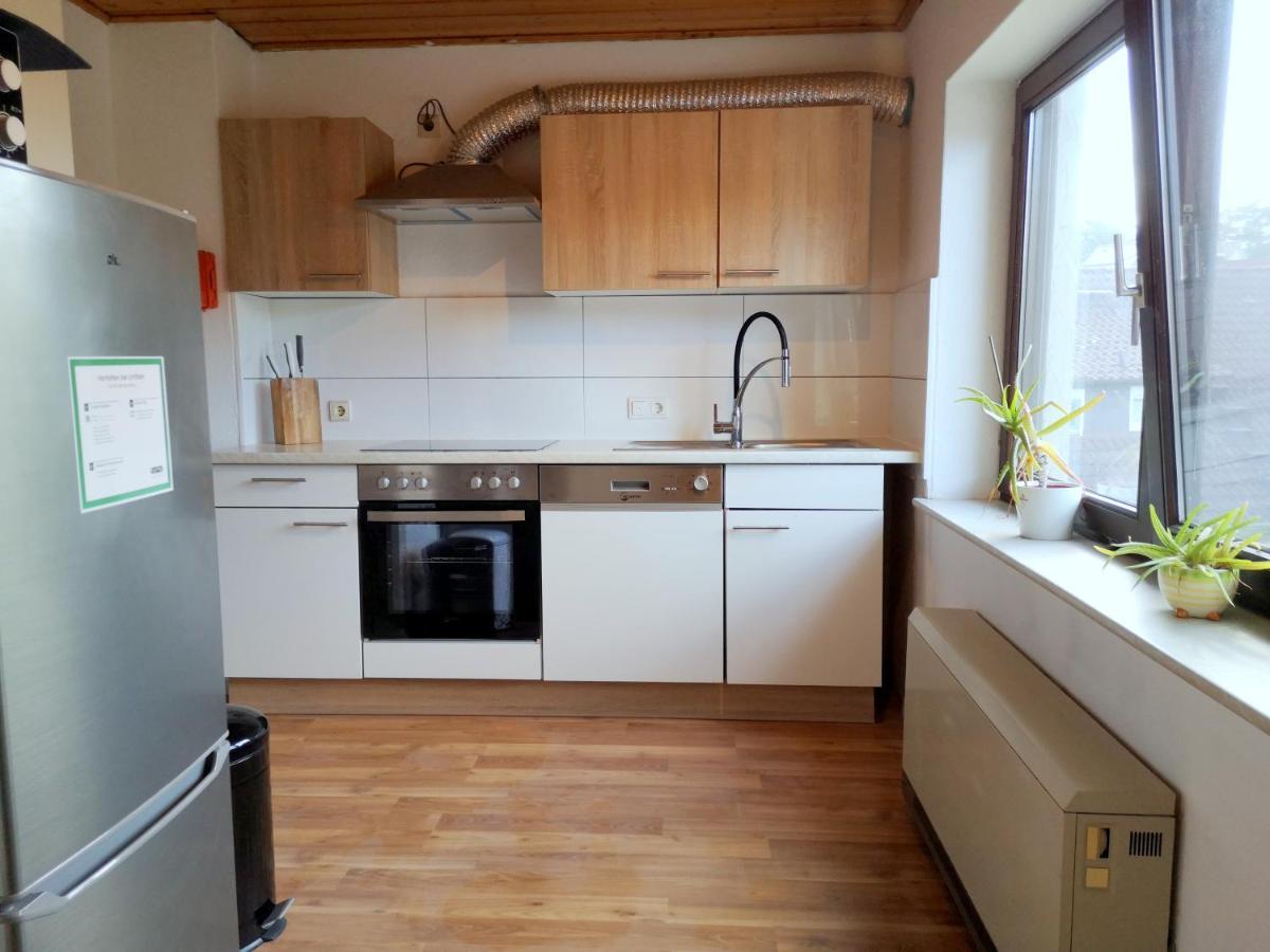Family-Apartment Mit Balkon, Kueche, Parkplatz & Waschmaschine Offenburg Exterior photo